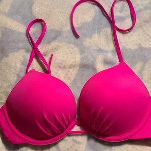 Victoria's Secret swimsuit top size 32C